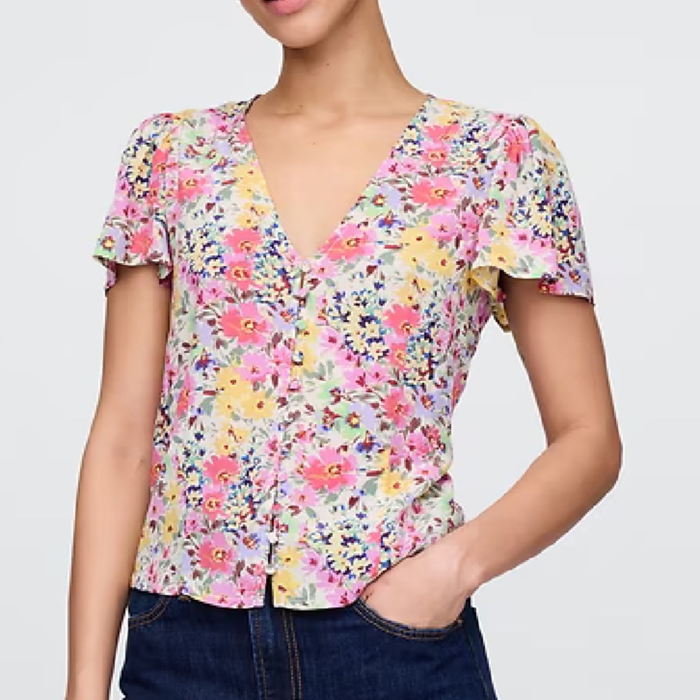Gap Crepe Flutter-Sleeve Top